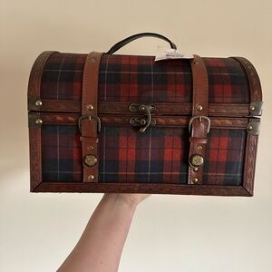 Set of Nesting Tartan Plaid Decorative Storage Chests Lord & Taylor Gluckstein